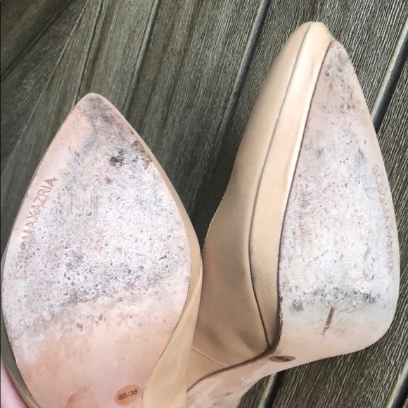 BCBG Max Azria Raine Pointed Toe Leather Nude Heel - Picture 7 of 7